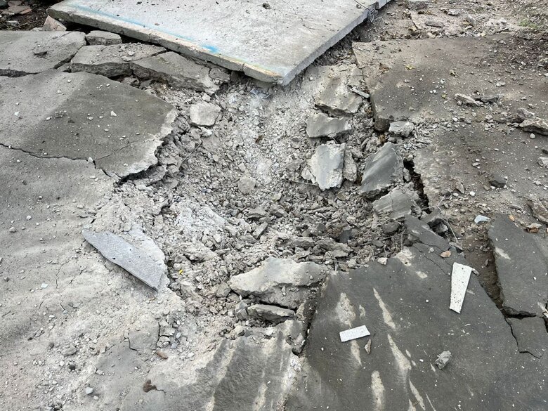 Оккупанты атаковали Никопольский район из артиллерии и дронам-камикадзе, по Криворожскому району нанесли ракетный удар 07
