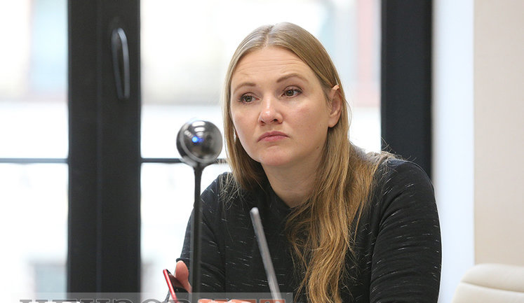 "Вирок раднику Путіна, який фактично відповідав за окупацію Криму, досі не набрав законної сили. Ця історія доводить, що суди не вважають такі справи пріоритетними", - правозахисниця Ольга Решетилова