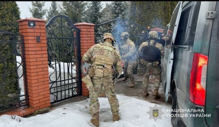 На Львовщине задержали злоумышленников, которые похитили подростка и требовали у него несуществующий долг