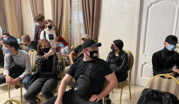 Представители "Традиции и порядка" помешали проведению мероприятий ЛГБТ-активистов в Киеве и Одессе. ФОТОрепортаж