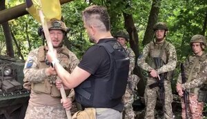 Розпочався 16-денний марафон Київ-Вільнюс. Українські та литовські бігуни піднімуть прапор з фронту на саміті НАТО. ФОТО