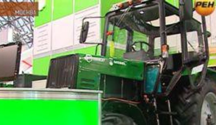 Россияне изобрели нанотрактор. К нему прилагается зарядное устройство на базе "КамАЗа". + ВИДЕО.