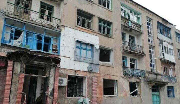 Росіяни завдали удару по Гуляйполю. Майже повністю зруйнований п’ятиповерховий будинок, - ОВА. ВІДЕО+ФОТОрепортаж