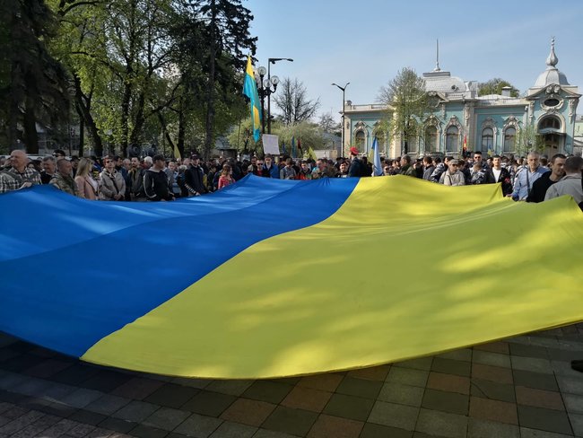 278 голосів за мову. Так багато, скільки і не чекали 07