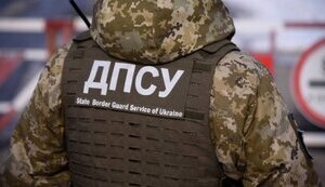 Бросали камни и кирпичи: на Закарпатье местные жители напали на пограничников, которые проводили проверочные мероприятия. ФОТО