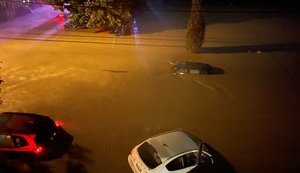 Ураган "Іда" призвів до повені в Нью-Йорку: Затоплені будинки, автомобілі і метро. ВІДЕО+ФОТОрепортаж