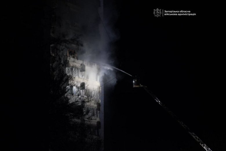 Удар по Запоріжжю: загиблий, п’ятеро поранених і пожежі