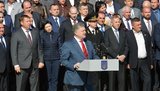 Изменения в Конституцию, которые закрепят курс Украины в Евросоюз и НАТО, будут приняты в ближайшее время, - Порошенко
