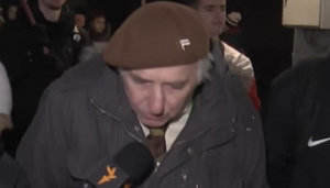 "Хоча мені 82, але стріляю я чудово. Нехай росіяни і лукашисти знають про це", - учасник протестів у Мінську Гриб. ВIДЕО
