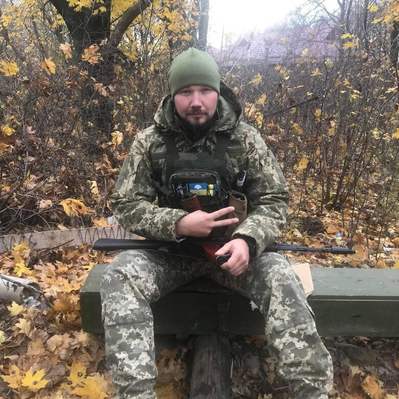 Буковинка півтора року шукала загиблого на війні чоловіка