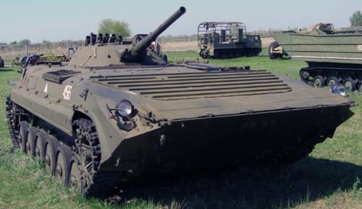 Минобороны закупает подержанные бронемашины в Чехии через кипрскую "прокладку", – СМИ