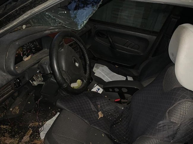 У Лисичанську понівечили автомобіль правозахисниці Ястребової, - Денісова 02