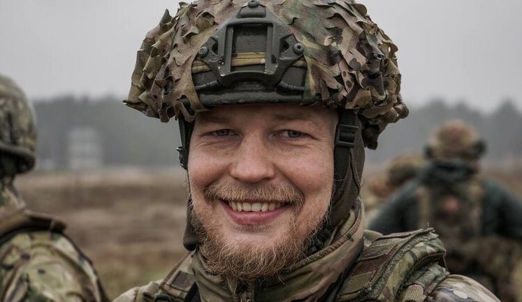 У Києві стався конфлікт між топпосадовцем НБУ Полярушем та білоруським добровольцем Трацевським. ВIДЕО