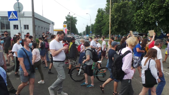 Мітингувальники під судом над Стерненком перекрили вулицю Дегтярівську 18