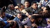 В Каире - уличные бои: люди, танки и верблюды смешались в кровавой каше. Горячий ФОТОрепортаж