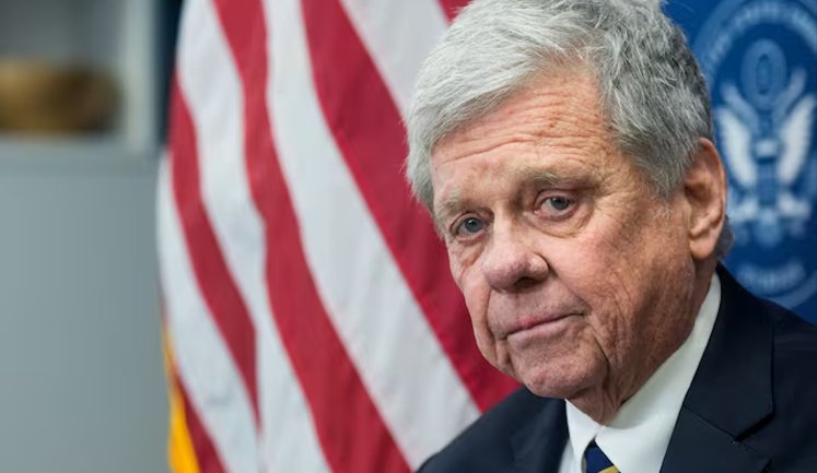 Білорусь погодилась припинити запускати повітряні кулі на Литву, - спецпредставник Трампа Коул