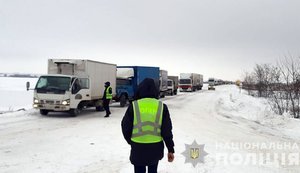 Непогода в Украине: проезд по основным дорогам обеспечен, - 