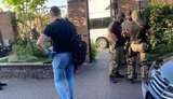 ДБР проводить обшуки в будинку ексміністра Омеляна. ВІДЕО+ФОТО