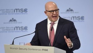 Новые обвинения неопровержимо свидетельствуют о вмешательстве России в избирательную кампанию в США, - Макмастер