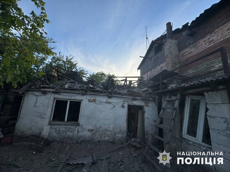 Зруйновані будинки у Донецькій області
