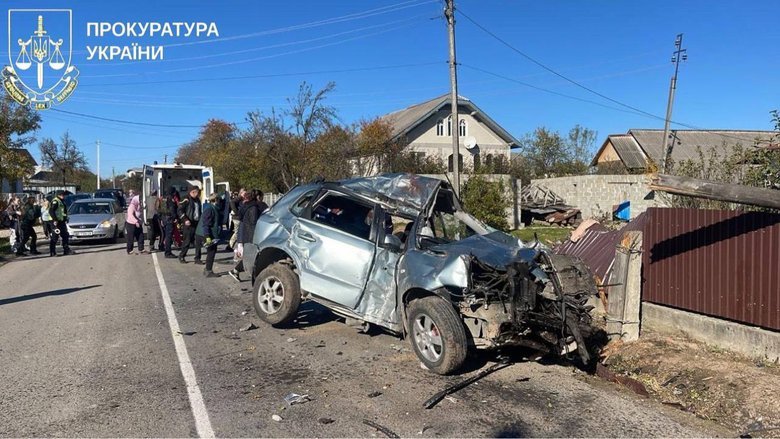 На Прикарпатье пьяный водитель стал виновником ДТП: погибли двое, среди них — несовершеннолетний