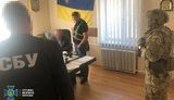 Чиновник митниці в Запорізькій області за хабар сприяв незаконному вивезенню зернової продукції в Євросоюз, - СБУ. ФОТОрепортаж