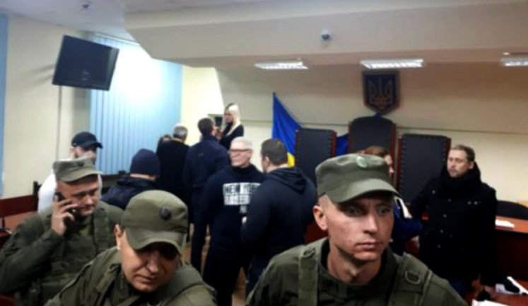 Суд змінив запобіжний захід підозрюваним у вбивстві журналіста Сергієнка. У залі суду бійки. ВІДЕО+ФОТОрепортаж