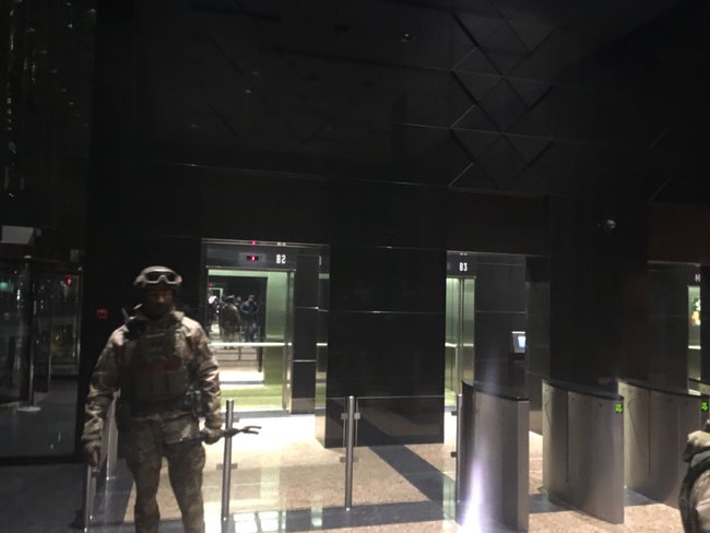 Прокуратура проводит обыски в бизнес-центре Гулливер и у экс-руководства банка Капитал 02