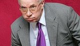 Азарову понравились акции протеста под Верховной Радой - у нас демократия