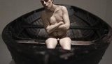 "Живые" скульптуры обнаженных людей необыкновенных размеров. ФОТОрепортаж