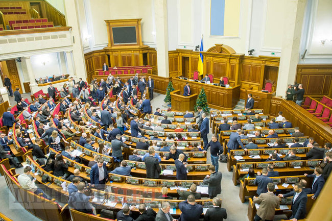 Объятия Бабака и Новосад, поздравления Дубинскому и сообщение в чате СН: Репину вернул. Но это неадекват, - работа ВР 16 января 01