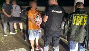 За $6000 оформлювали "моряками": на Одещині викрили канал втечі призовників за кордон. ФОТОрепортаж
