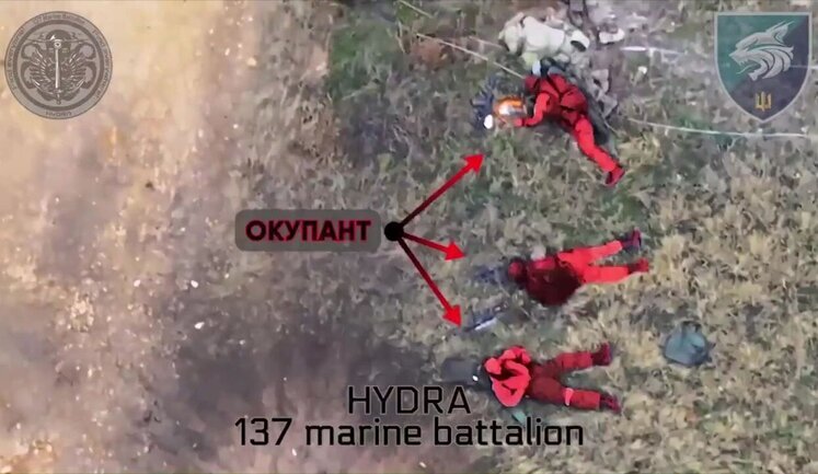 Moment of elimination of Russian invader was filmed by soldiers of 35th Separate Marine Brigade: body of occupier was torn to pieces. VIDEO 18+