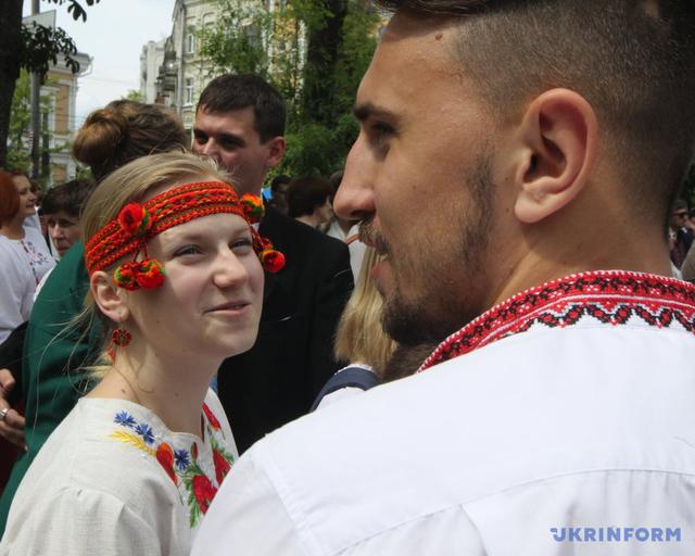 киев вышиванка