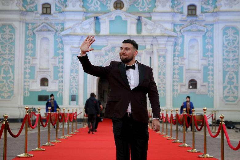 Найкращий учитель України Артур Пройдаков: Якби не війна, я б так і залишався в рідному Стаханові. Але почав усе з нуля, і все виходить 06