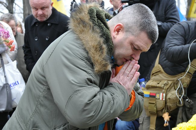 Панахида за Героями Небесної Сотні відбулася в центрі Києва 51