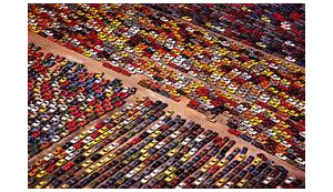 Парламент увеличил ввозную пошлину на легковые автомобили до 23 %