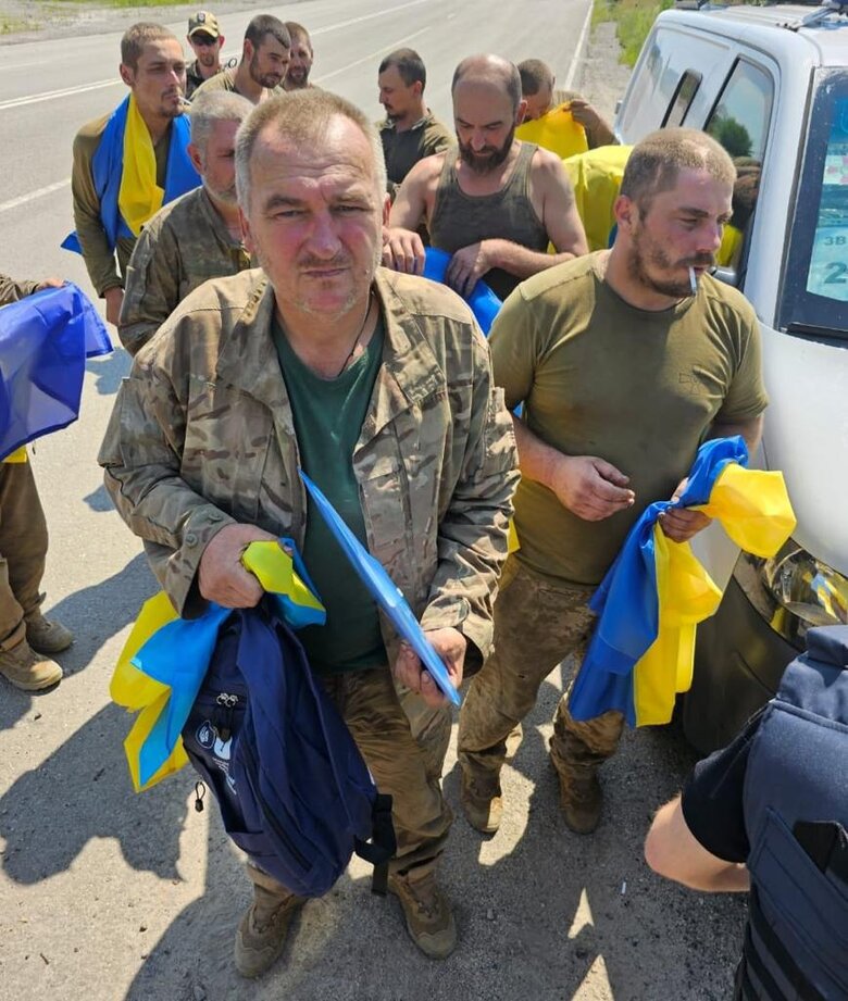 Another 22 Ukrainian defenders were released from Russian captivity 04
