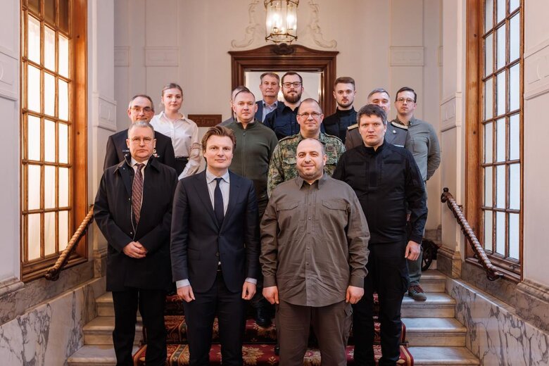Umierov meets with Dutch Defense Minister Brekelmans in The Hague