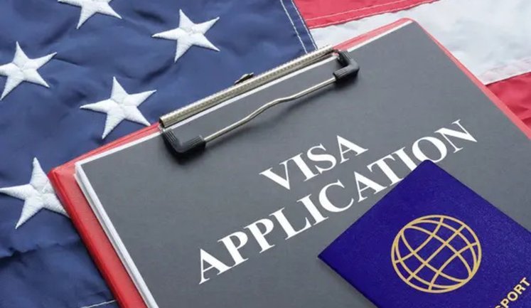 США змінюють правила надання робочих віз: що це означає для іноземців?
