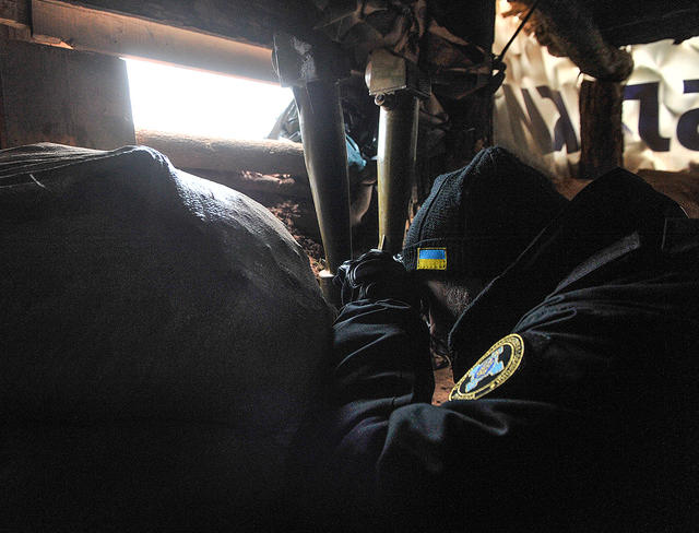 Турчинов із зони проведення АТО: Військові авантюри окупаційних російських військ приречені 03