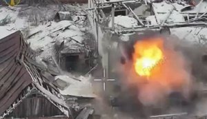 Thought he could wait it out in car: drone of 57th Brigade "Murchyky" Unmanned Systems Battalion roasted ruscist in red Zhiguli. VIDEO