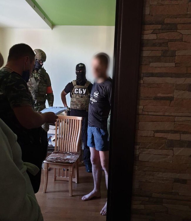Учасника Самооборони Криму затримано в Києві, - прокуратура 01