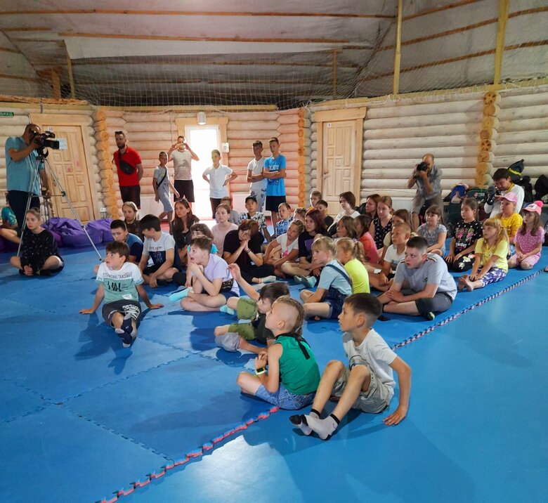 Тигри, метелики та уявні друзі. Як розмовляти з дитиною під час бомбардувань? 03