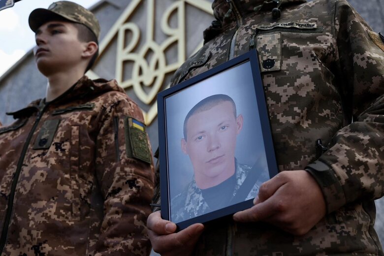 у Львові хоронять загиблих військових