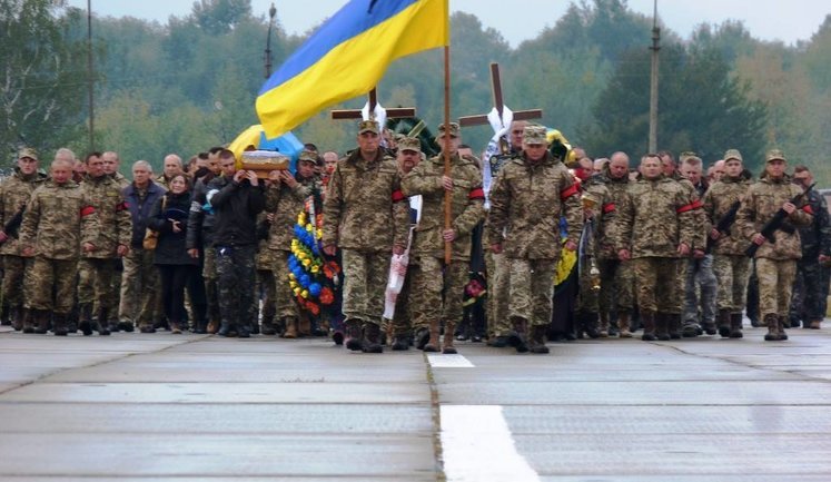 Comrades said their last goodbyes to military pilots killed in Khmelnytskyi region. PHOTOS