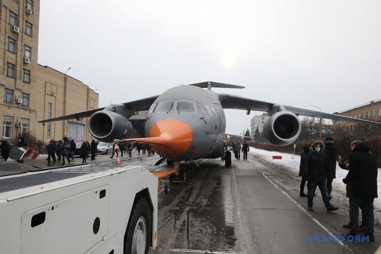 First serial military transport aircraft An-178-100R presented in Kyiv 14