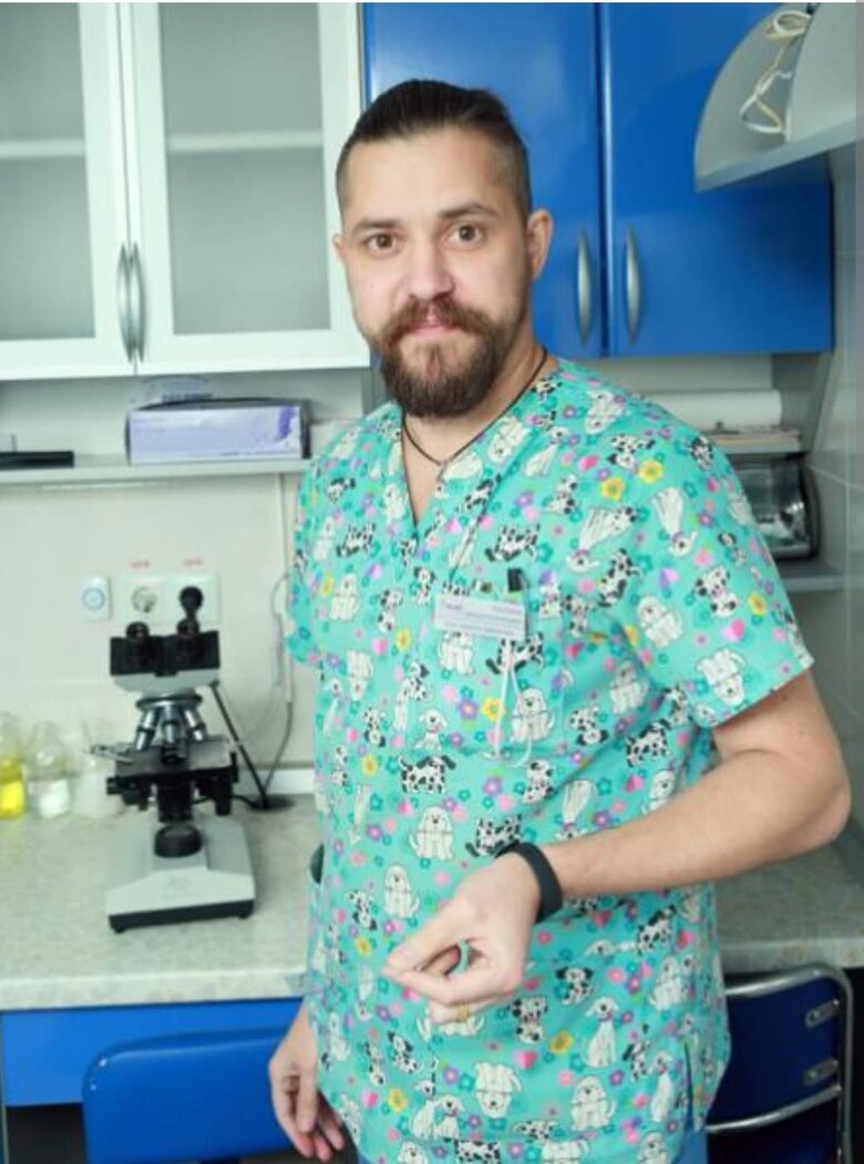 Якоїсь миті снаряд прилетів мені в ноги. Я знепритомнів. І мій товариш, побачивши це, вирішив, що я двохсотий, - Олексій Притула 09