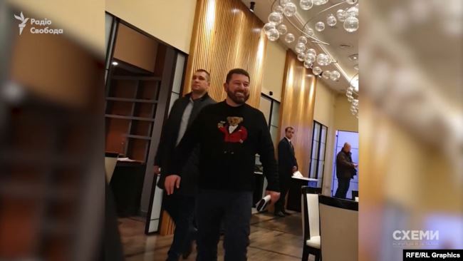 Глава ОП Богдан таємно зустрічався з олігархом Коломойським у київському ресторані, - Схеми 19
