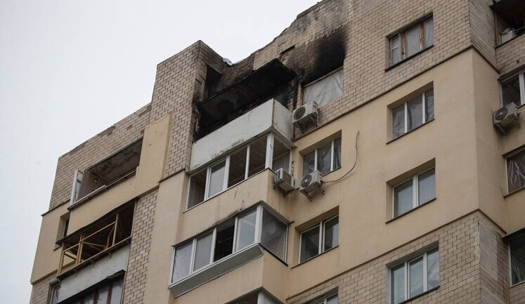 В Оболонському районі Києва внаслідок атаки РФ 4 травня пошкоджені 18 будівель, - Кличко. ФОТОрепортаж